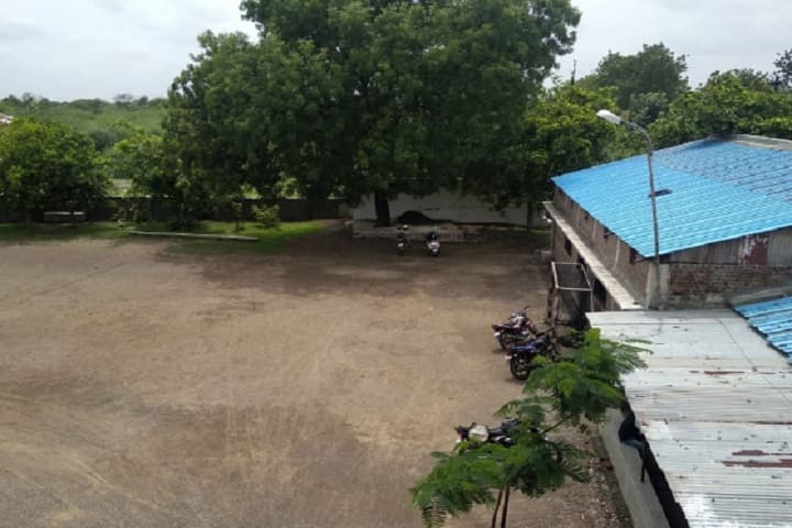 Shriram Kala Mahila Mahavidyalaya campus in Dhamangaon, Maharashtra, India — photo 5