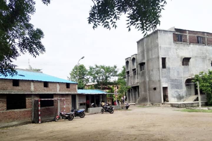 Shriram Kala Mahila Mahavidyalaya campus in Dhamangaon, Maharashtra, India — photo 6