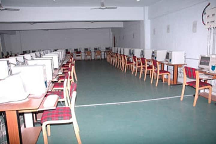 Shadan Women's College of Engineering and Technology campus in Hyderabad, Telangana, India — photo 4