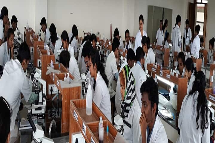 Kodagu Institute of Medical Sciences campus in Madikeri, Karnataka, India — photo 3