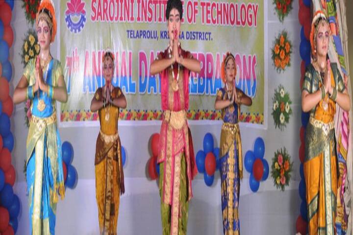 Sarojini Institute of Technology campus in Vijayawada, Andhra Pradesh, India — photo 3