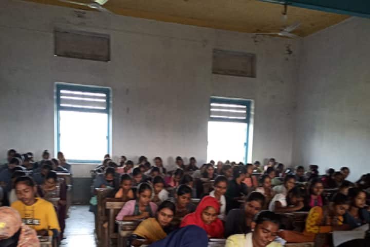 Murarka College campus in Sultanganj, Bihar, India — photo 4