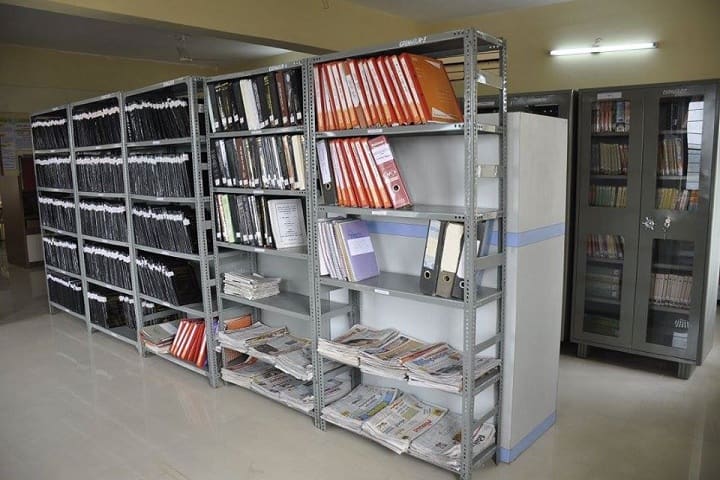 Dhanaji Nana Chaudhari Vidya Prabodhini's Loksevak Madhukarrao Chaudhari College of Social Work campus in Jalgaon, Maharashtra, India — photo 3