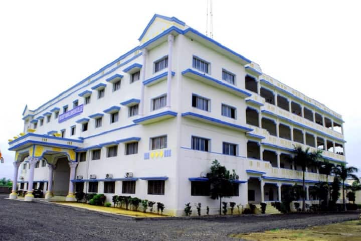 P Indra Reddy Memorial Engineering College campus in Chevella, Telangana, India — photo 3