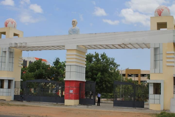 Mahath Amma Institute of Engineering and Technology campus in Pudukkottai, Tamil Nadu, India — photo 2