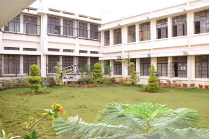 JJMMC Davangere campus in Davanagere, Karnataka, India — photo 3