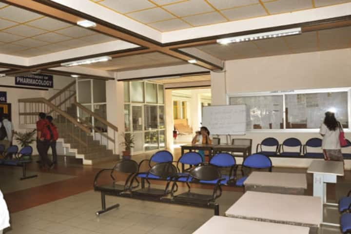 JJMMC Davangere campus in Davanagere, Karnataka, India — photo 5