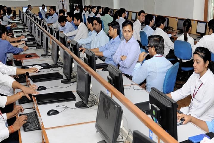 KNGD Modi Engineering College campus in Modinagar, Uttar Pradesh, India — photo 3