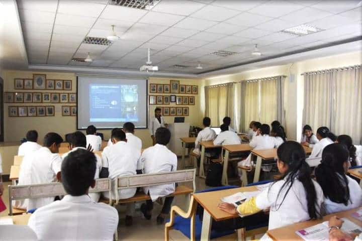 JNMC Belgaum campus in Belgaum, Karnataka, India — photo 2