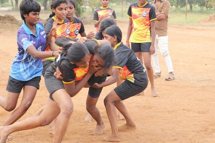 Cheran College for Women campus in Tirupur, Tamil Nadu, India — photo 3