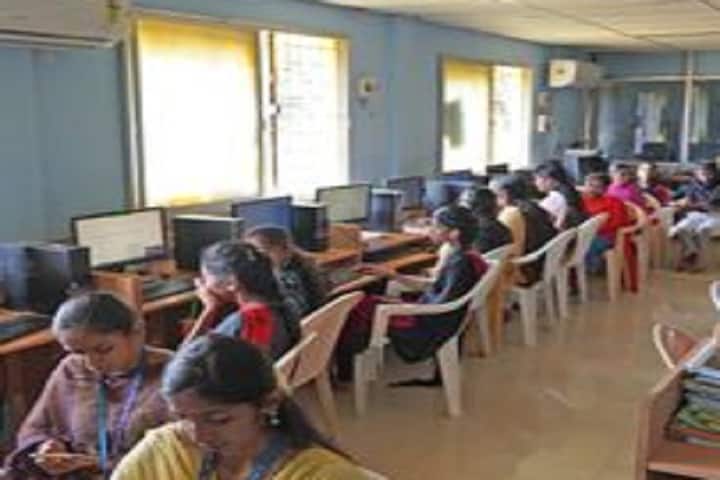 Cheran College for Women campus in Tirupur, Tamil Nadu, India — photo 5