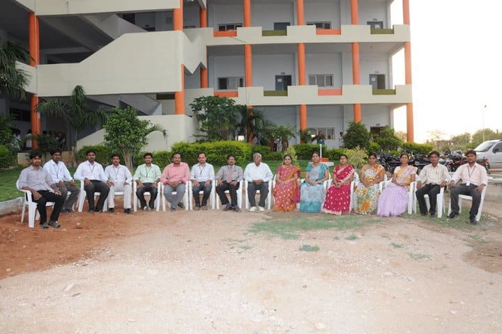 Nalgonda Institute of Technology and Science campus in Nalgonda, Telangana, India — photo 1