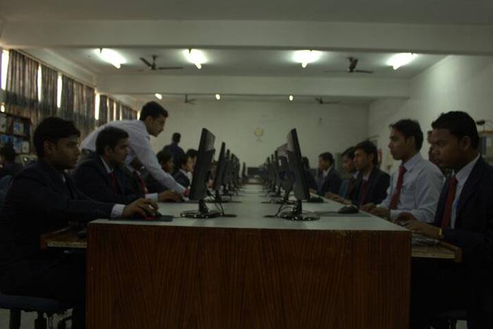 Centre for Management and Technology campus in Greater Noida, Uttar Pradesh, India — photo 3