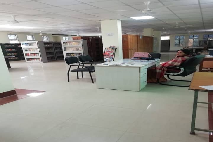 Government Girls College campus in Jabalpur, Madhya Pradesh, India — photo 2