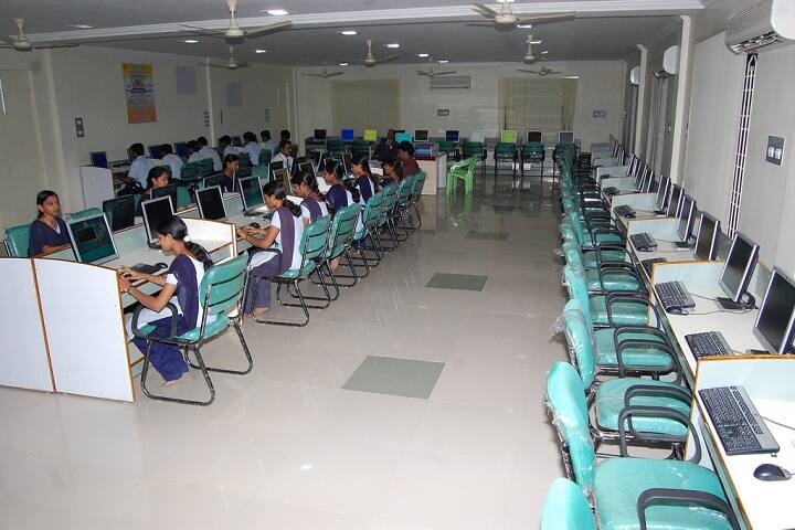 Laqshya Institute of Technology and Sciences campus in Khammam, Telangana, India — photo 5