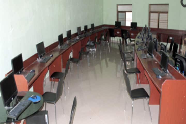 Grandhi Varalakshmi Venkata Rao Institute of Technology campus in Bhimavaram, Andhra Pradesh, India — photo 5
