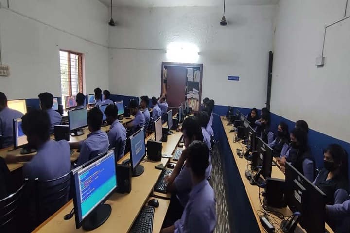 Sadanam Kumaran College campus in Palakkad, Kerala, India — photo 4