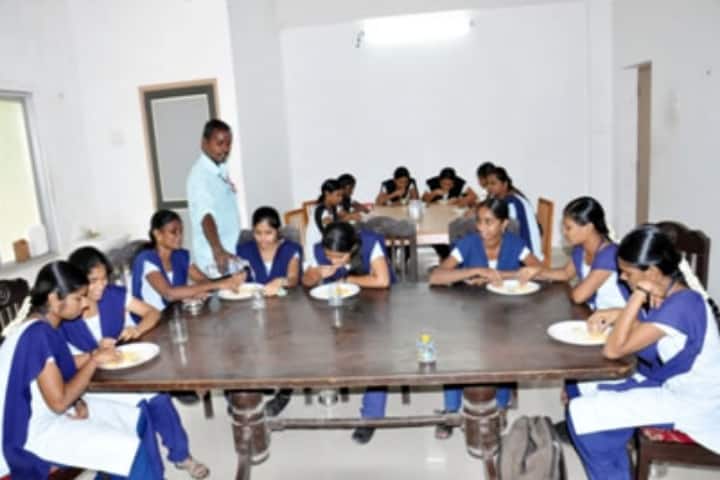 Cauvery College of Engineering and Technology campus in Tiruchirappalli, Tamil Nadu, India — photo 6