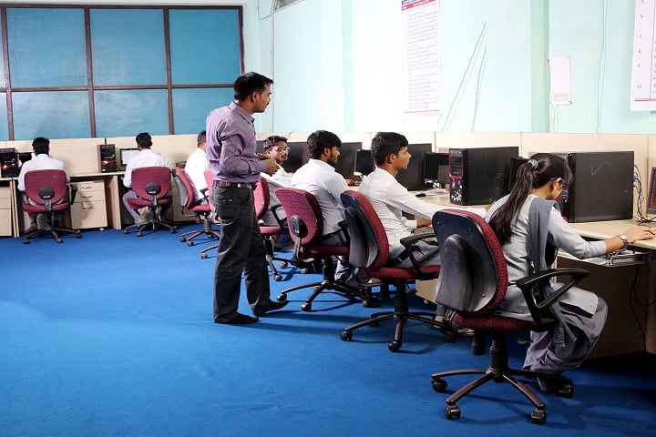 Ramgovind Institute of Technology campus in Koderma, Jharkhand, India — photo 5