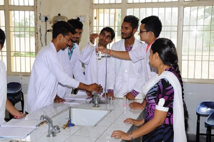 University College campus in Faridkot, Punjab, India — photo 5