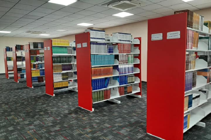 Dr Chandramma Dayananda Sagar Institute of Medical Education and Research campus in Hubli, Karnataka, India — photo 4