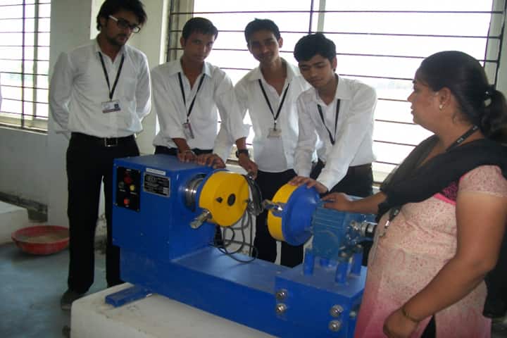 Sanghvi Innovative Academy campus in Indore, Madhya Pradesh, India — photo 5