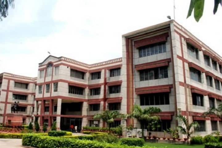 Maharana Pratap College of Engineering campus in Mandhana, Uttar Pradesh, India — photo 2
