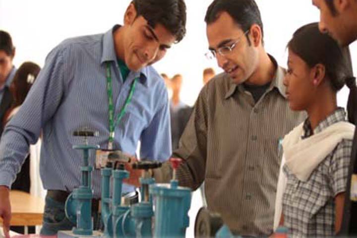 Gwalior Institute of Technology and Science campus in Gwalior, Madhya Pradesh, India — photo 4