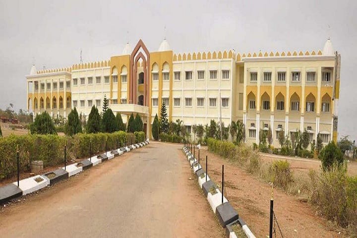 Medak College of Engineering and Technology campus in Hyderabad, Telangana, India — photo 1