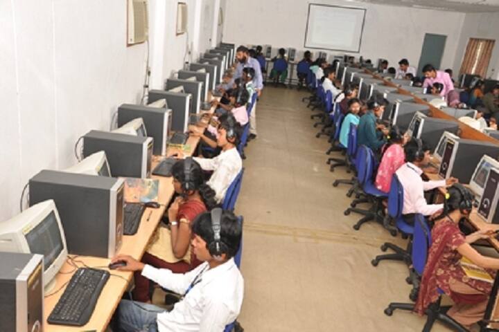 Medak College of Engineering and Technology campus in Hyderabad, Telangana, India — photo 4