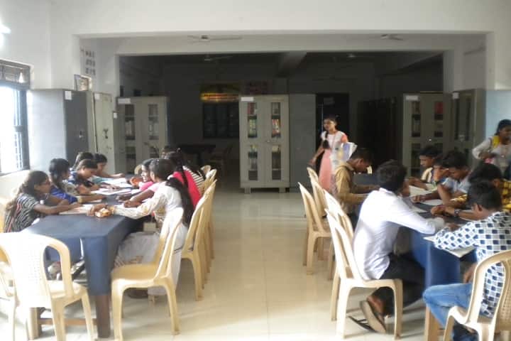 Chandulal Chandrakar Government Arts and Commerce College campus in Dhamdha, Chhattisgarh, India — photo 4