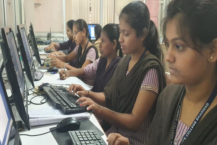 Kittel Science College campus in Dharwad, Karnataka, India — photo 2