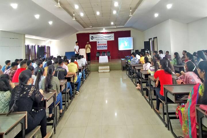 Jain Commerce College campus in Hubli, Karnataka, India — photo 3