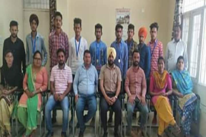 University College campus in Mansa, Punjab, India — photo 6