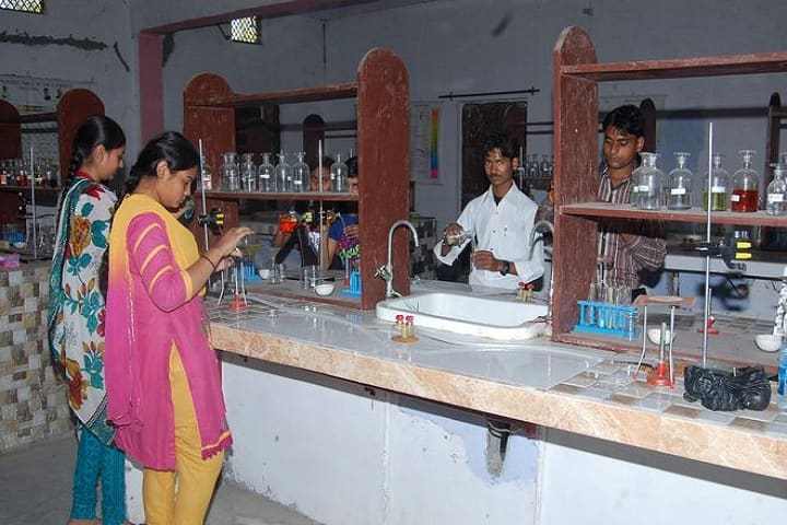 Khusro Degree College campus in Shahjahanpur, Uttar Pradesh, India — photo 5