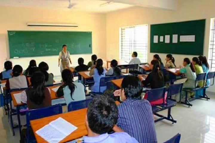 Kusum Bai Jain Girls College campus in Bhind, Madhya Pradesh, India — photo 1