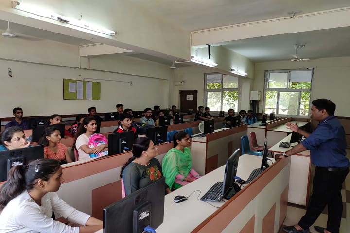 Khyati School of Engineering campus in Ahmedabad, Gujarat, India — photo 6
