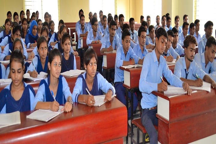Ayodhya Prasad Memorial Mahavidyalaya campus in Budaun, Uttar Pradesh, India — photo 2