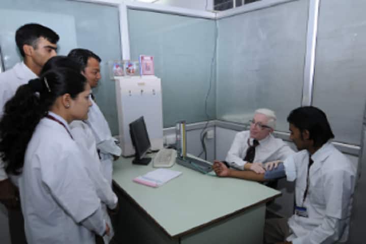 Ideal Institute of Physiotherapy campus in Thane, Maharashtra, India — photo 2