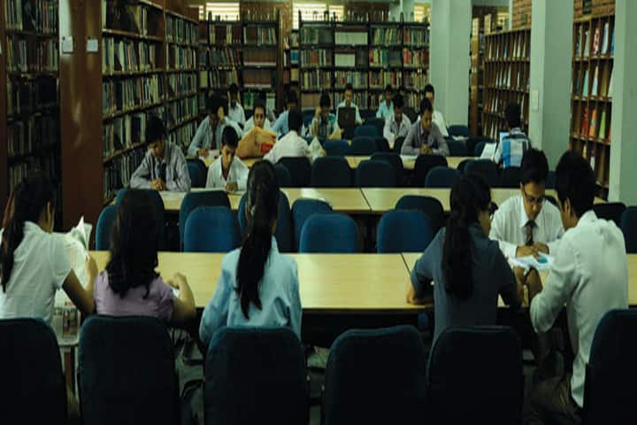 NIILM Centre for Management Studies campus in Greater Noida, Uttar Pradesh, India — photo 5
