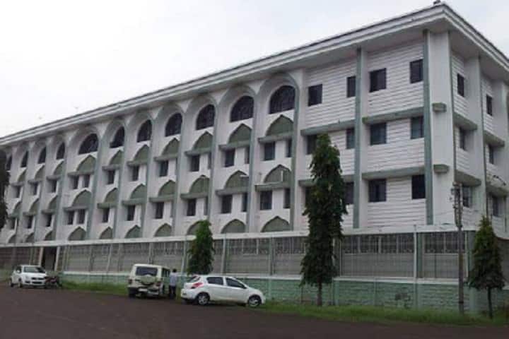 Al-Ameen Medical College campus in Vijayapura, Karnataka, India — photo 2