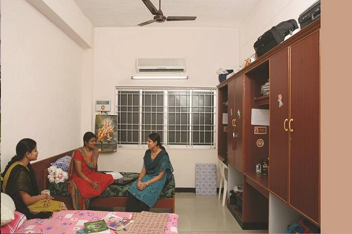 Vivekanandha Institute of Engineering and Technology for Women campus in Namakkal, Tamil Nadu, India — photo 3