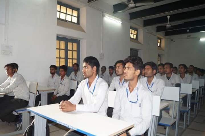 Central Institute of Petrochemicals Engineering and Technology campus in Gwalior, Madhya Pradesh, India — photo 2