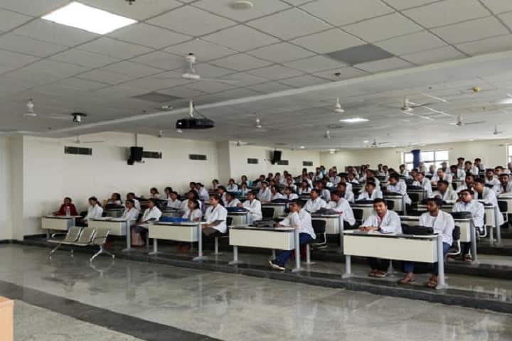 Medinirai Medical College campus in Palamu, Jharkhand, India — photo 5