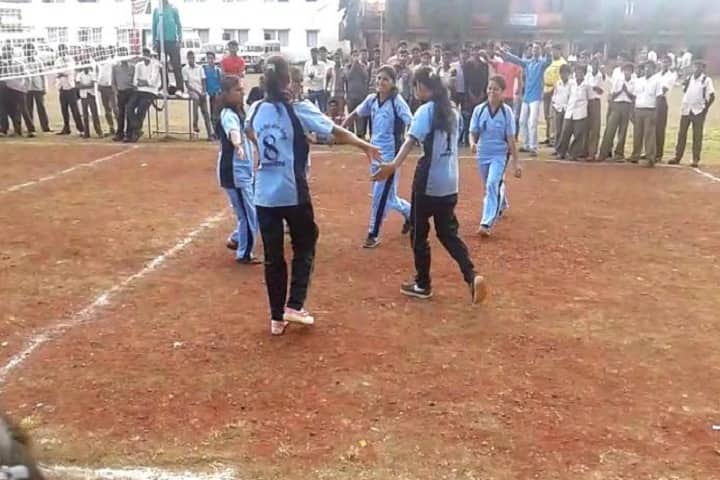 VJ Shinde Mahila Arts Commerce and Science College campus in Osmanabad, Maharashtra, India — photo 2
