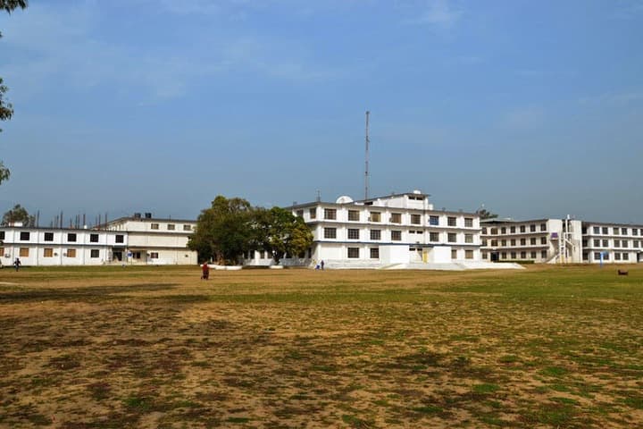 Amrapali Institute of Applied Science campus in Haldwani, Uttarakhand, India — photo 1