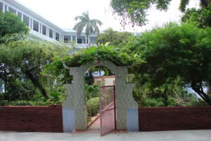 Brahmanand College campus in Kanpur, Uttar Pradesh, India — photo 2