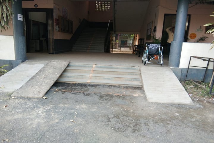 Shrimati Narsamma Arts campus in Amravati, Maharashtra, India — photo 2