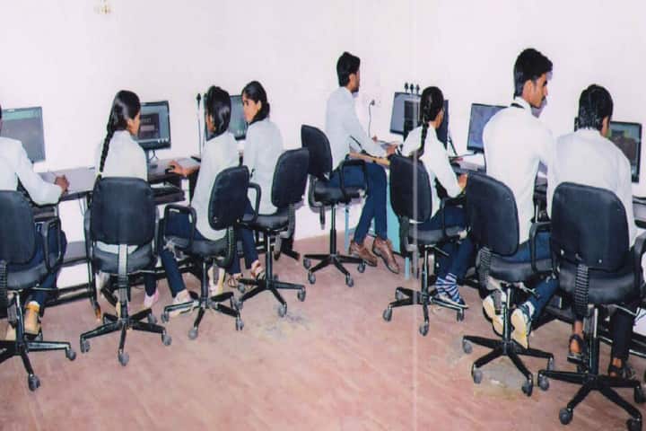 JR Sharma PG College campus in Udaipur, Rajasthan, India — photo 3