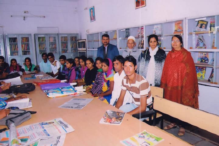 JR Sharma PG College campus in Udaipur, Rajasthan, India — photo 4